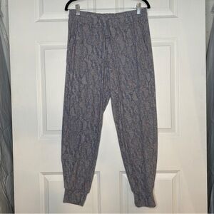 Sundry Grey Blue Snake Print Soft Joggers NWT Size 3 Fits Size L-12 Made in USA